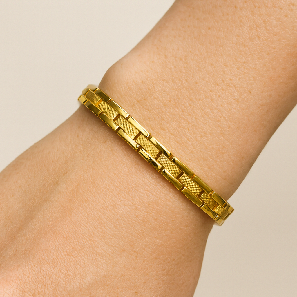 Golden Beauty Bracelet - ILA158
