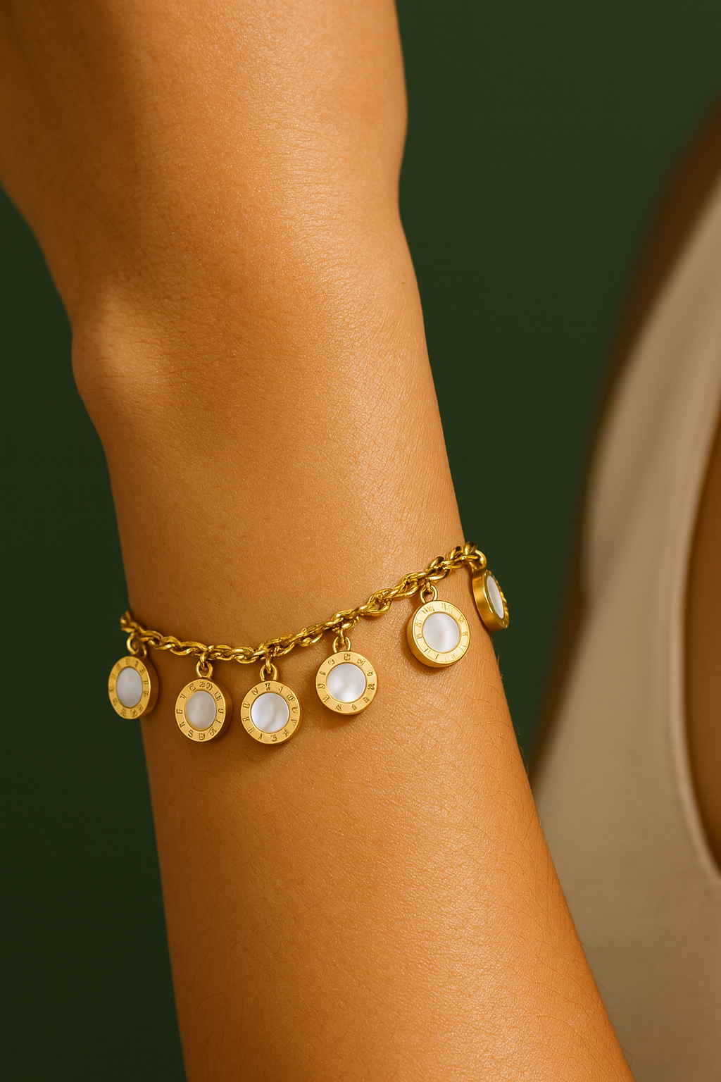 Pearly Charm Necklace Set - ILA304