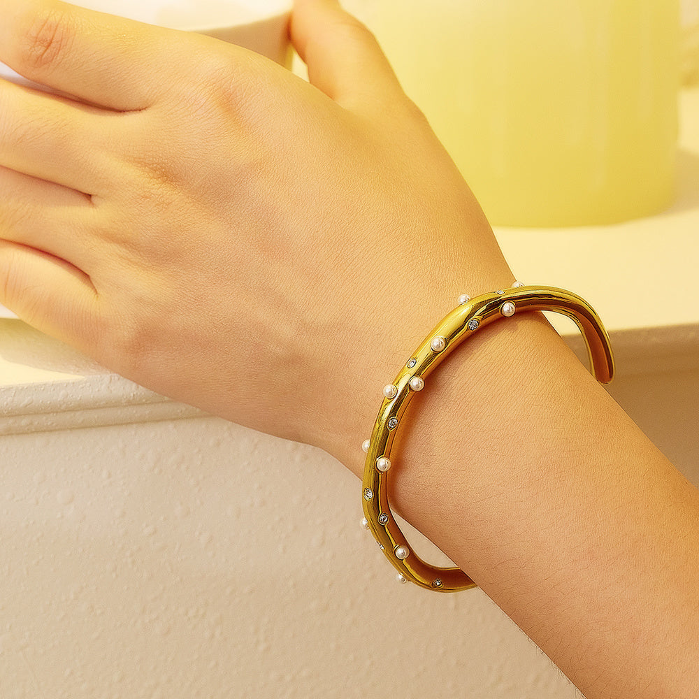 Pearl Cuff Bracelet - ILA324