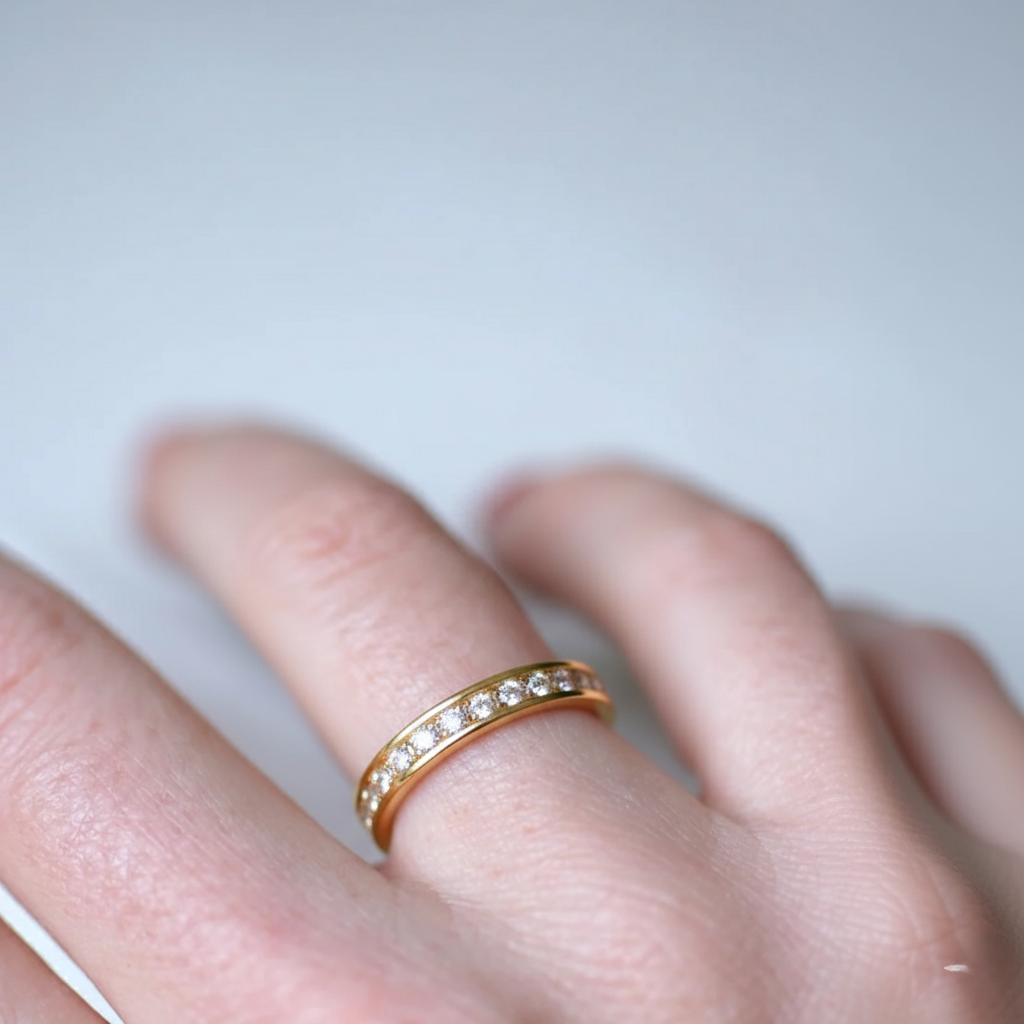 Crystal Kiss Ring - ILA911