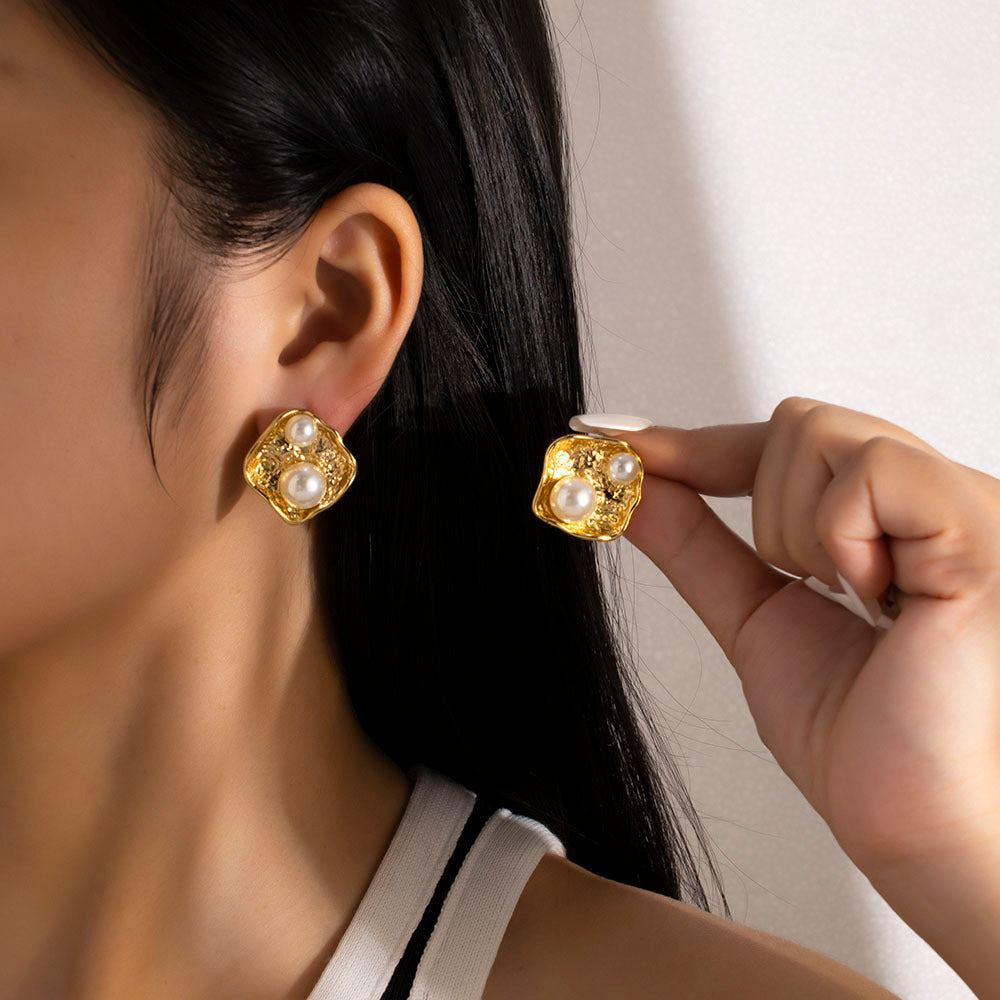 Pearl Palette Earrings - ILA981